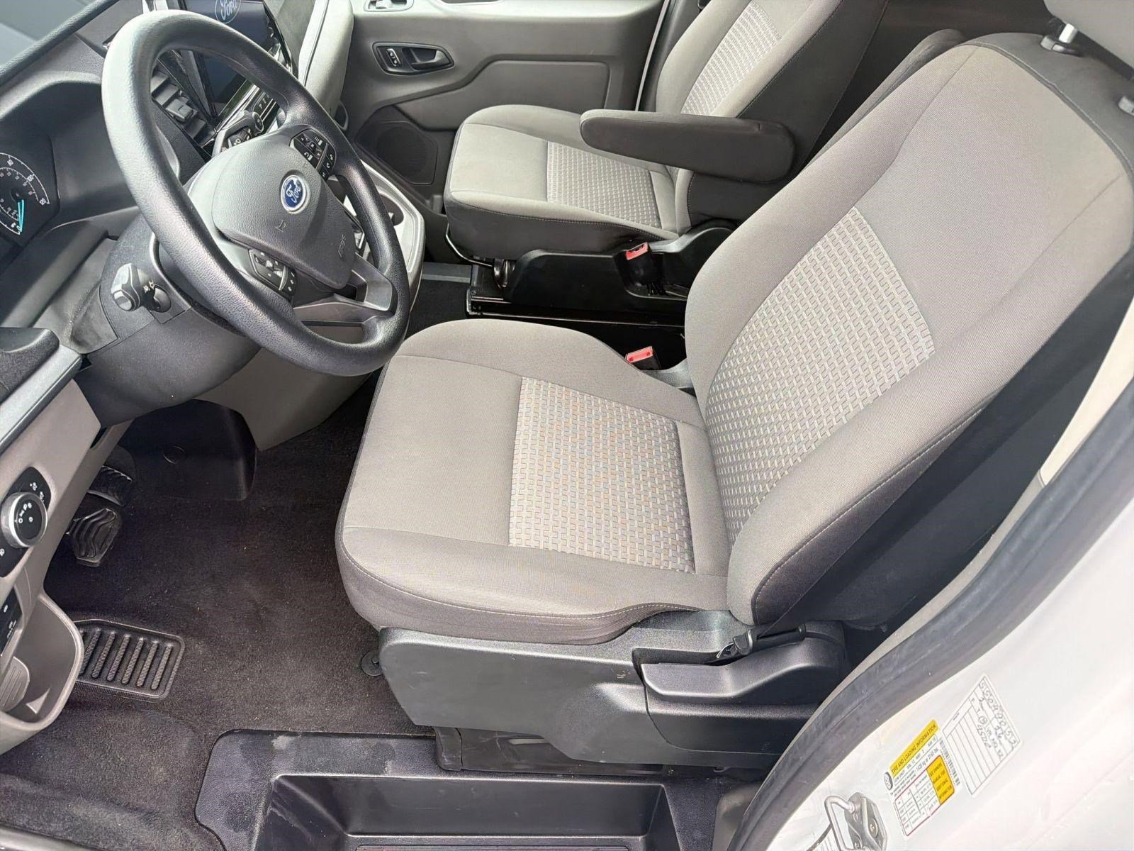 Certified 2024 Ford Transit 350 XLT RWD image 5