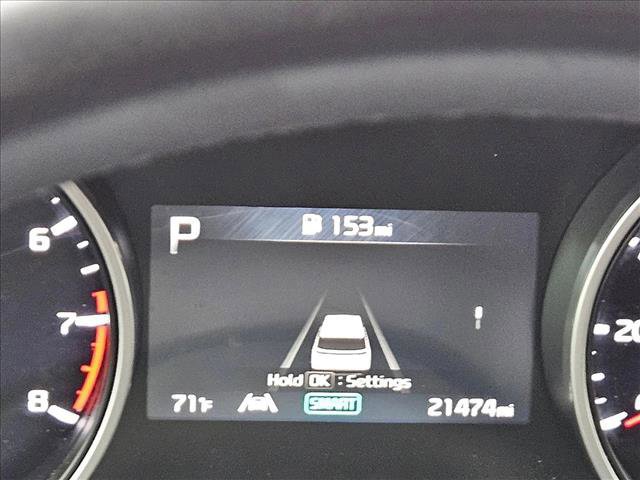 Used 2024 Kia Carnival EX FWD image 13