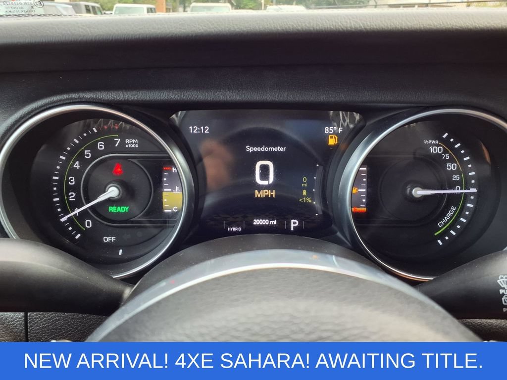 Used 2023 Jeep Wrangler Unlimited Sahara w/ Cold Weather Group AWD/4WD image 16