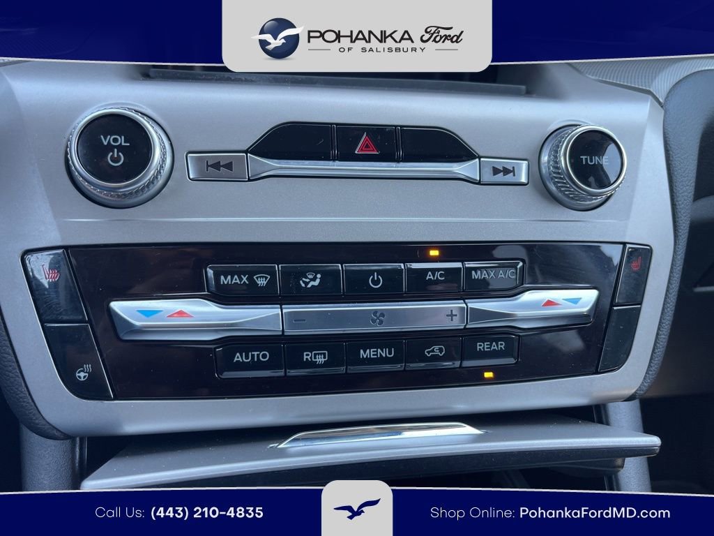 Certified 2022 Ford Explorer XLT w/ Equipment Group 202A AWD/4WD image 12