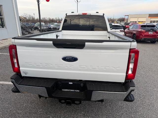 Certified 2023 Ford F250 XLT w/ F-250 >10K GVWR Package image 4