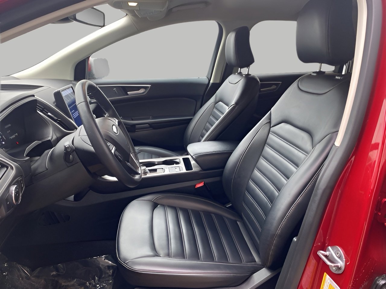 Certified 2024 Ford Edge SEL w/ Convenience Package image 8