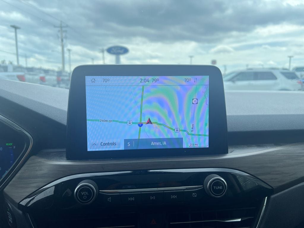 Certified 2020 Ford Escape Titanium FWD image 21