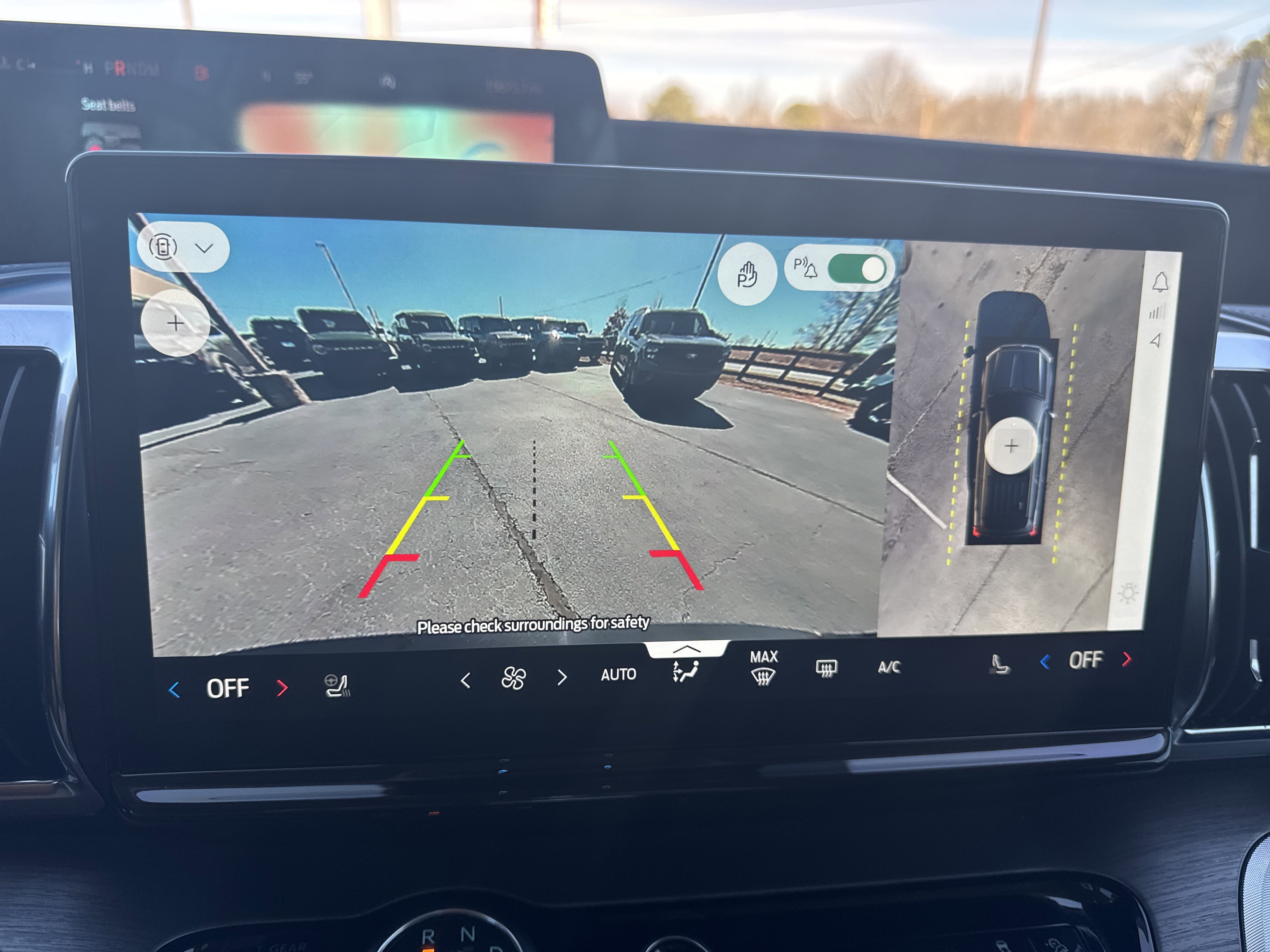 Certified 2025 Ford Expedition Platinum w/ Driver's Package image 26