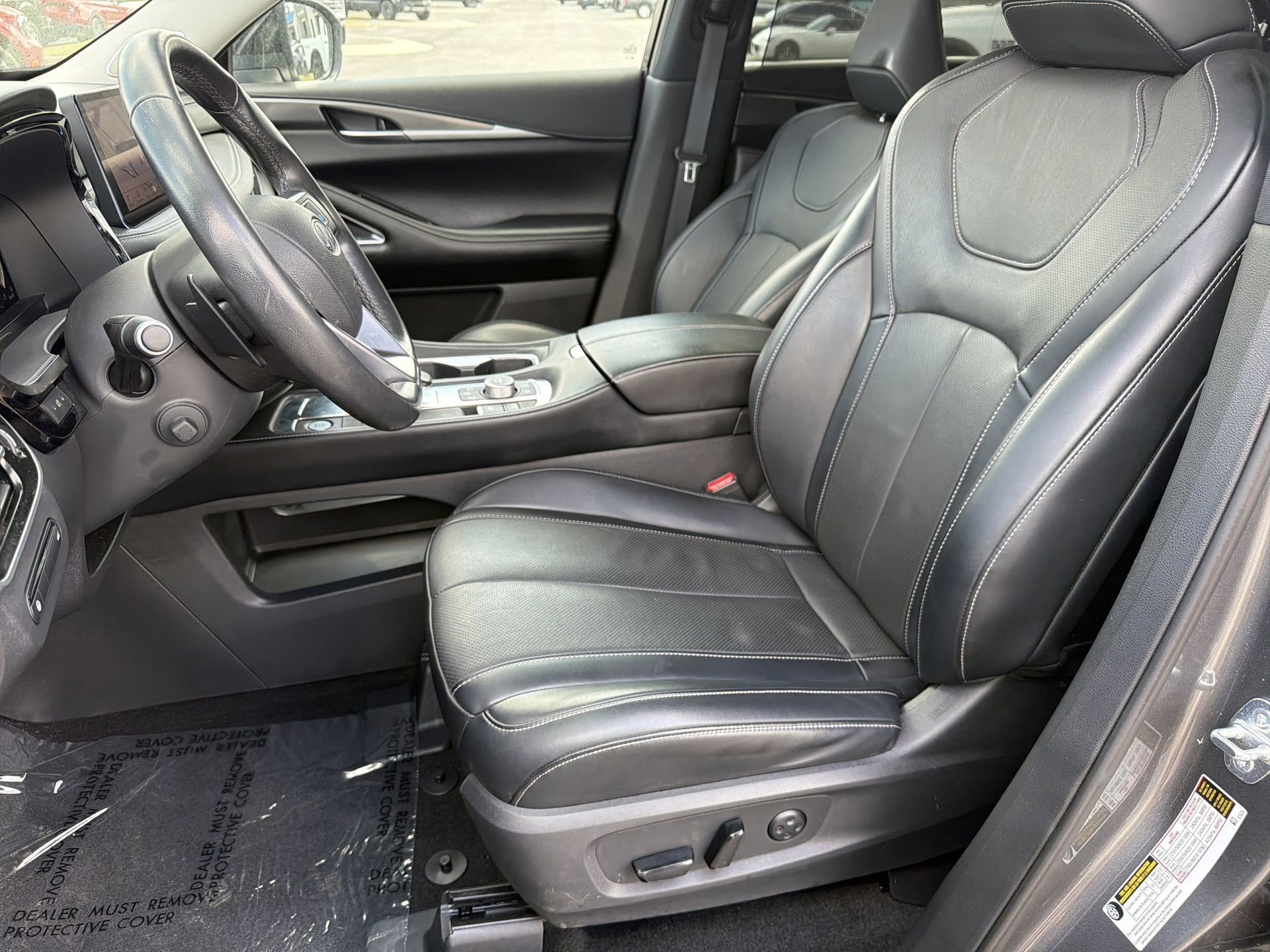 Used 2023 INFINITI QX60 Luxe w/ Performance Audio Package image 27