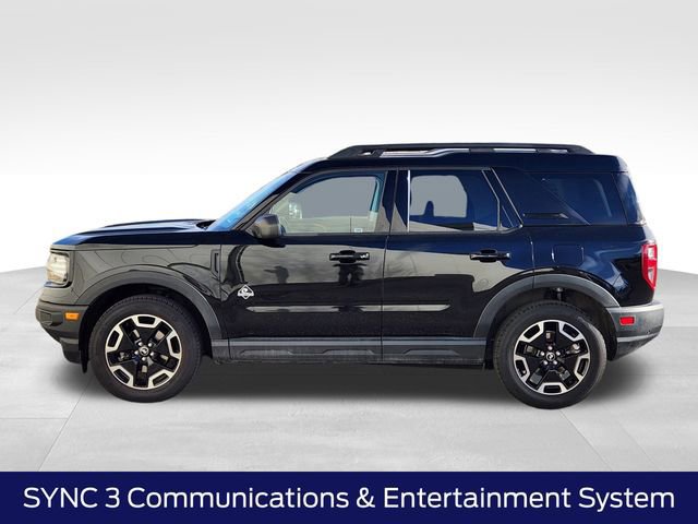Certified 2022 Ford Bronco Sport Outer Banks w/ Tech Package image 2