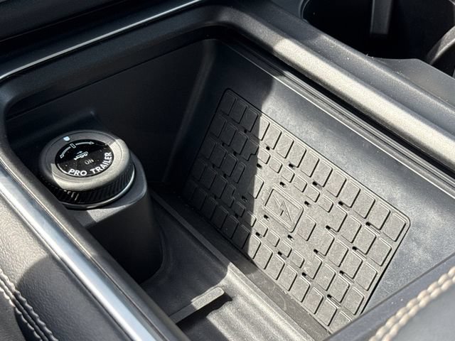 Certified 2025 Ford Expedition Max Platinum AWD/4WD image 28