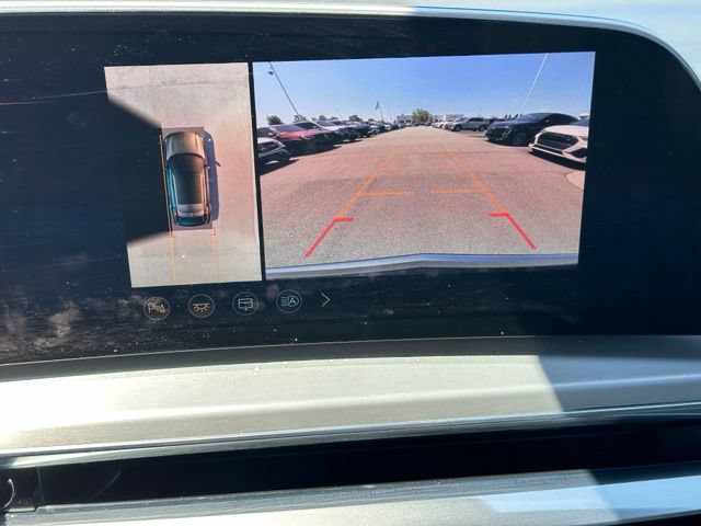 Used 2024 Cadillac Lyriq Luxury AWD/4WD image 28