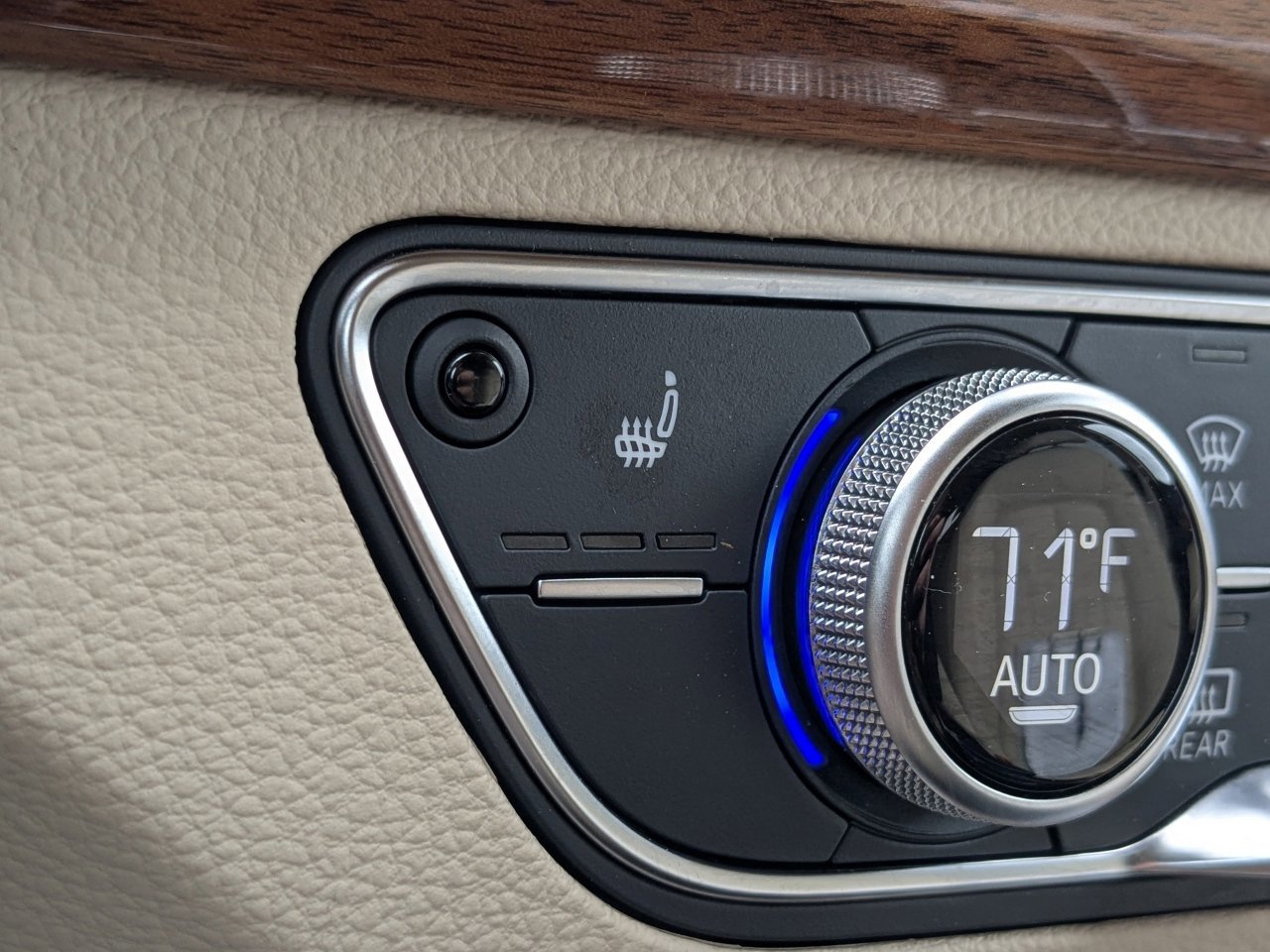 Used 2021 Audi Q5 Premium image 28