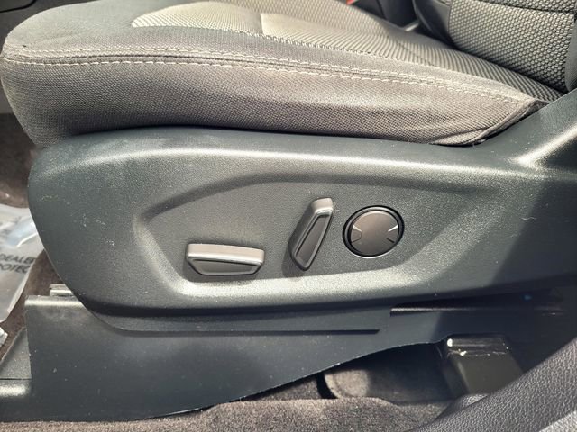 Certified 2019 Ford Explorer XLT FWD image 11