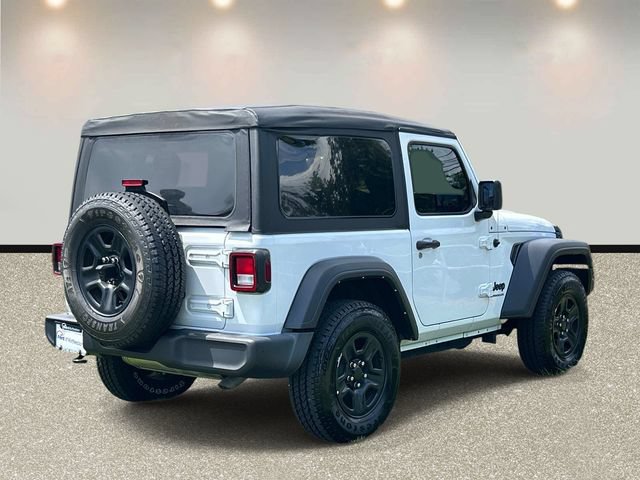 Used 2022 Jeep Wrangler Sport AWD/4WD image 5