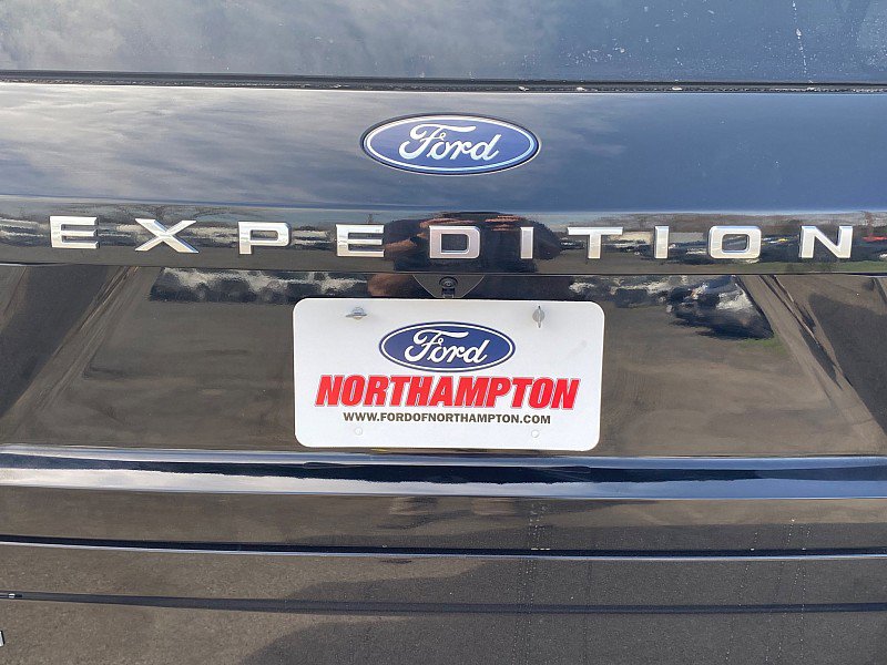 Certified 2025 Ford Expedition Max Platinum AWD/4WD image 11