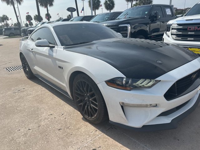 Certified 2021 Ford Mustang GT Premium w/ GT Performance Package RWD image 4