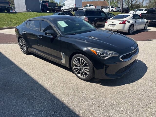 Used 2018 Kia Stinger Premium AWD/4WD image 17