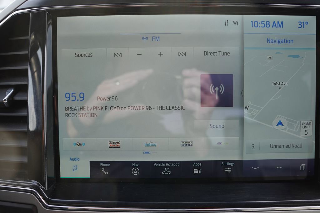 Certified 2022 Ford F350 Lariat w/ Lariat Ultimate Package image 25