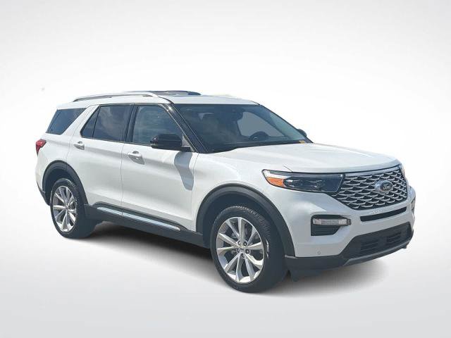 Certified 2023 Ford Explorer Platinum w/ Technology Package AWD/4WD image 2