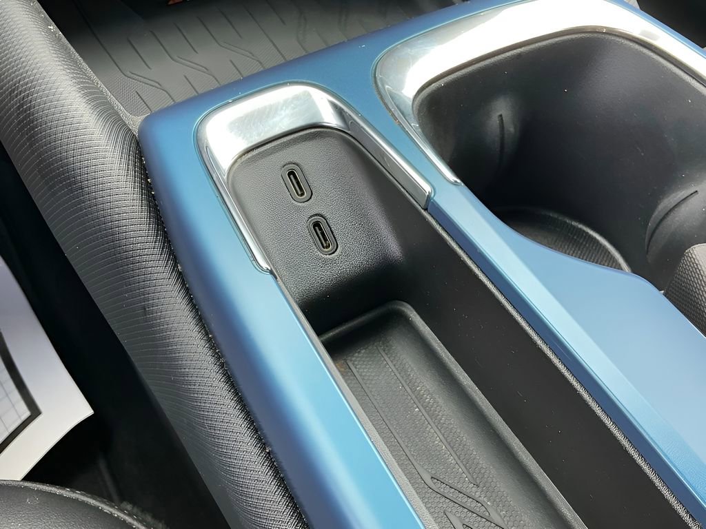 Used 2025 Chevrolet Equinox EV LT w/ Convenience Package image 34