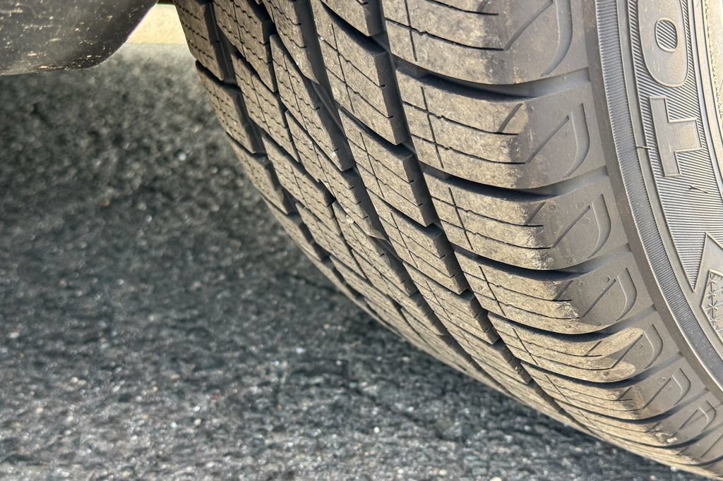 Certified 2018 Ford Escape S FWD image 10