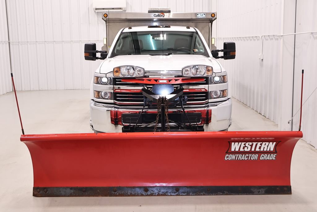 Used 2017 Chevrolet Silverado 3500 W/T w/ WT Convenience Package AWD/4WD image 5