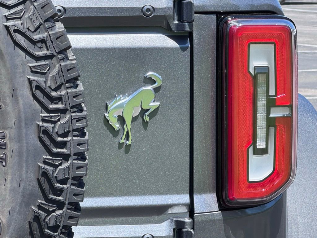 Certified 2024 Ford Bronco Badlands w/ Sasquatch Package AWD/4WD image 12