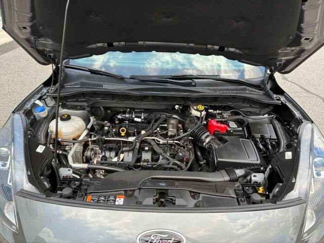 Certified 2022 Ford Escape SEL w/ SEL Stealth AWD Package image 18