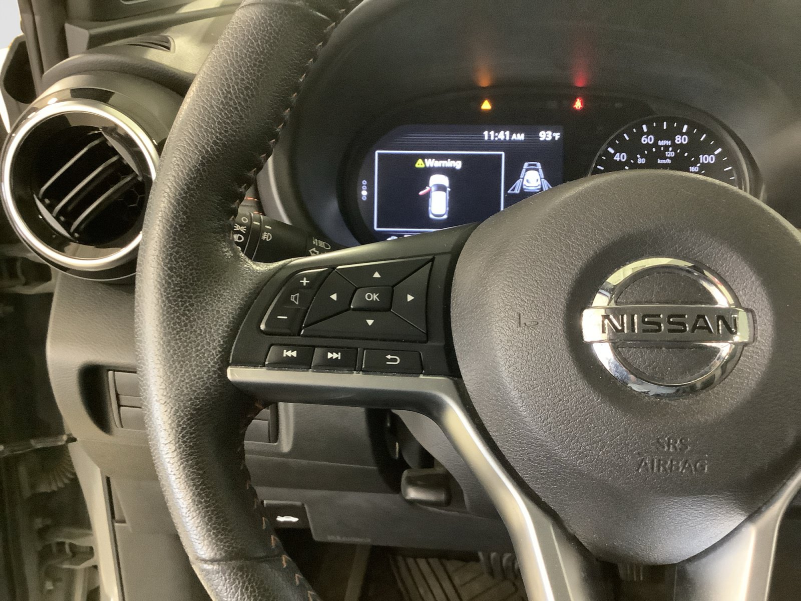 Used 2021 Nissan Kicks SR w/ SR Premium Package FWD image 20