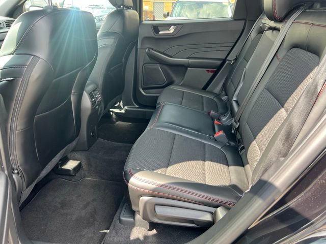 Certified 2024 Ford Escape ST-Line w/ Tech Pack #1 AWD/4WD image 20