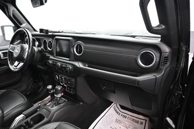 Used 2020 Jeep Gladiator Overland AWD/4WD image 8
