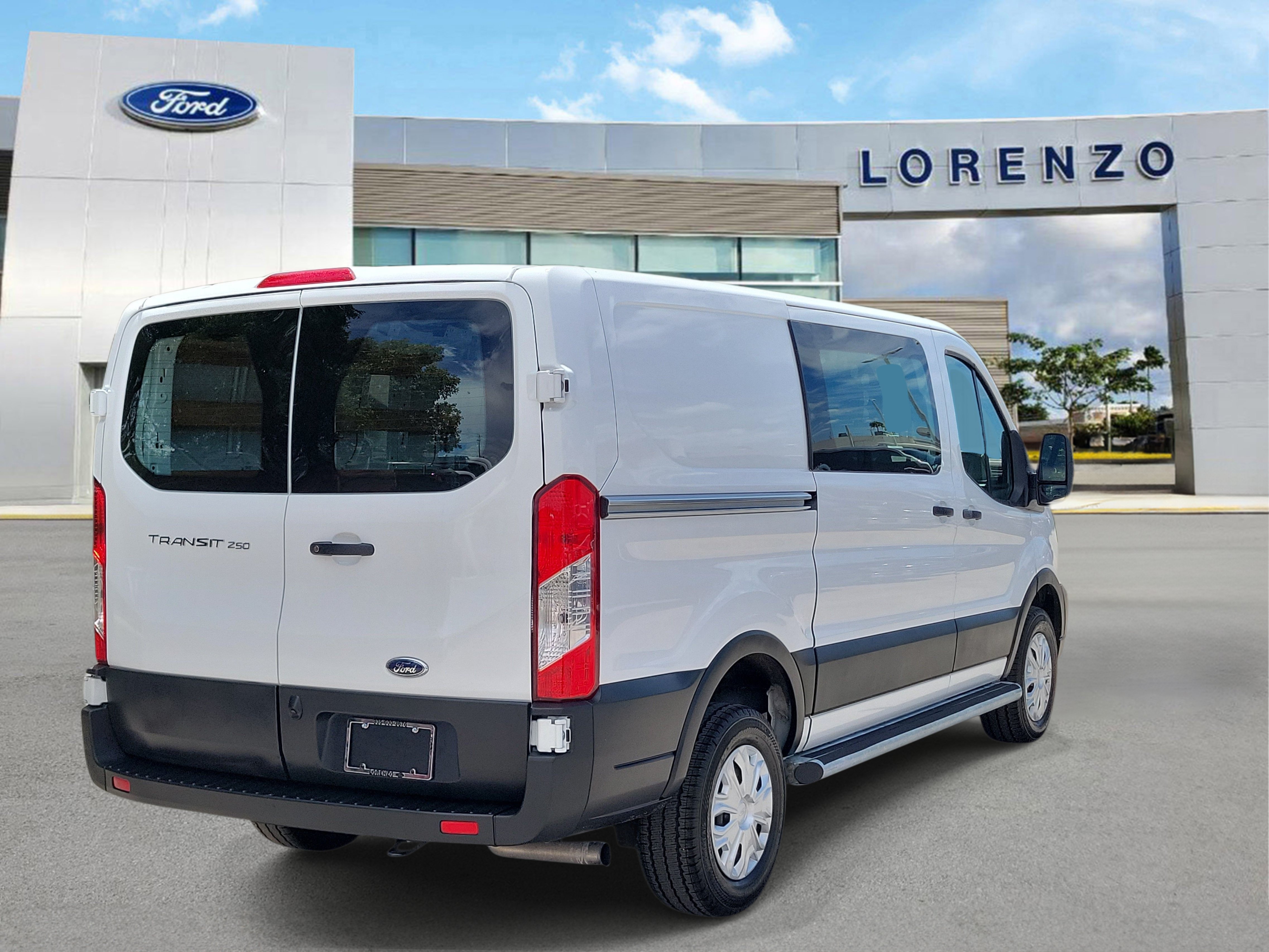 Certified 2025 Ford Transit 250 Low Roof w/ Exterior Upgrade Package RWD image 5