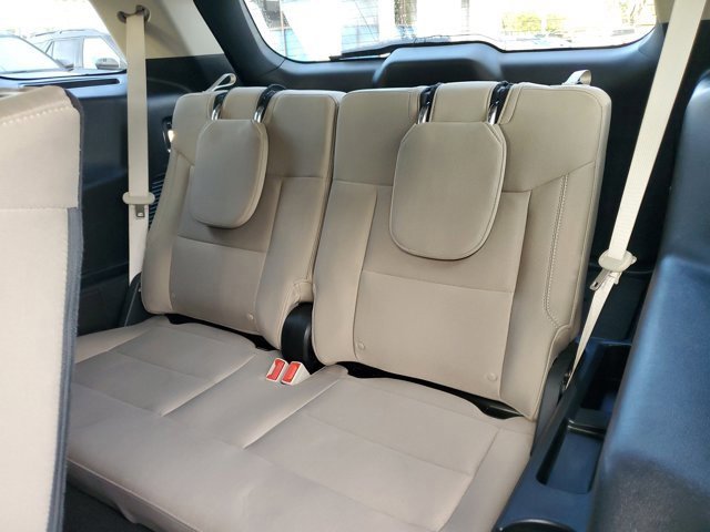 Certified 2024 Ford Explorer 2WD image 14