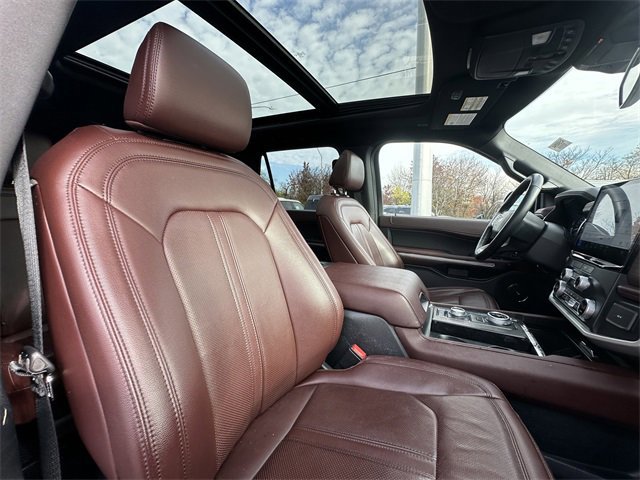 Certified 2022 Ford Expedition Limited image 37
