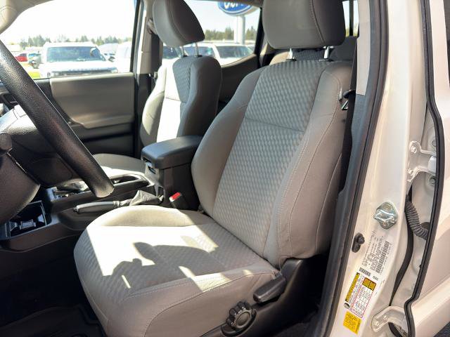 Used 2021 Toyota Tacoma SR AWD/4WD image 17
