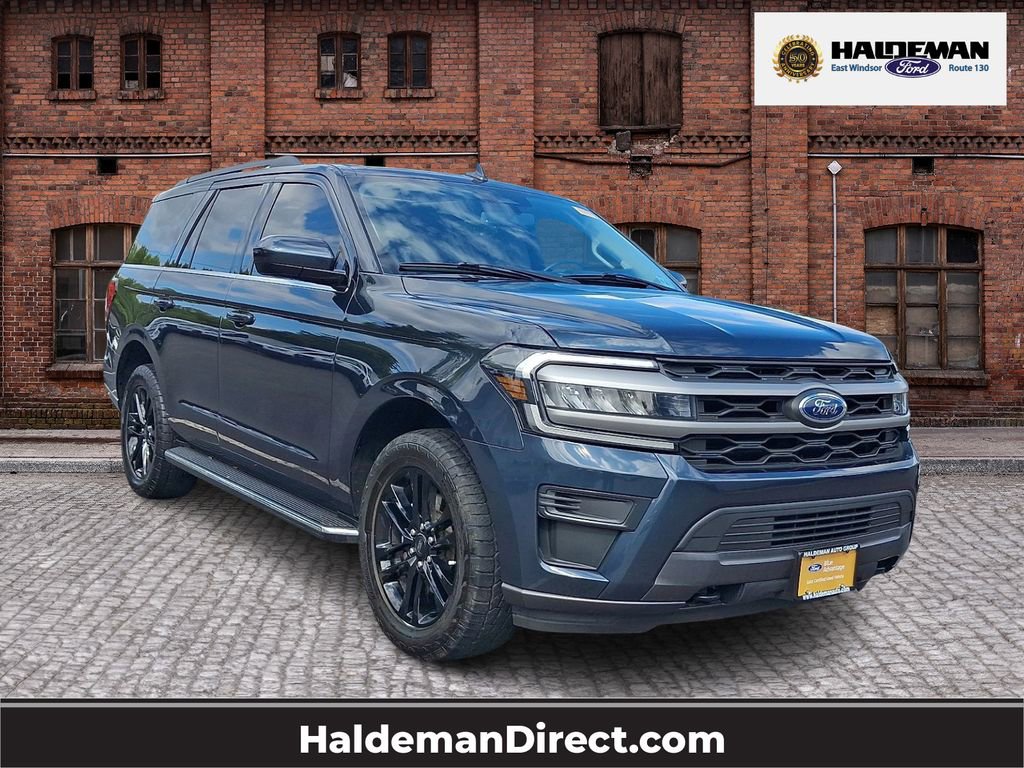 Certified 2023 Ford Expedition XLT AWD/4WD image 1