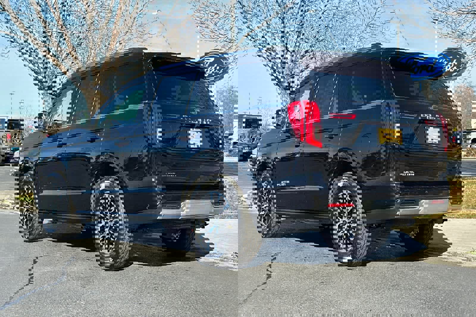 Certified 2025 Ford Expedition Platinum video 3