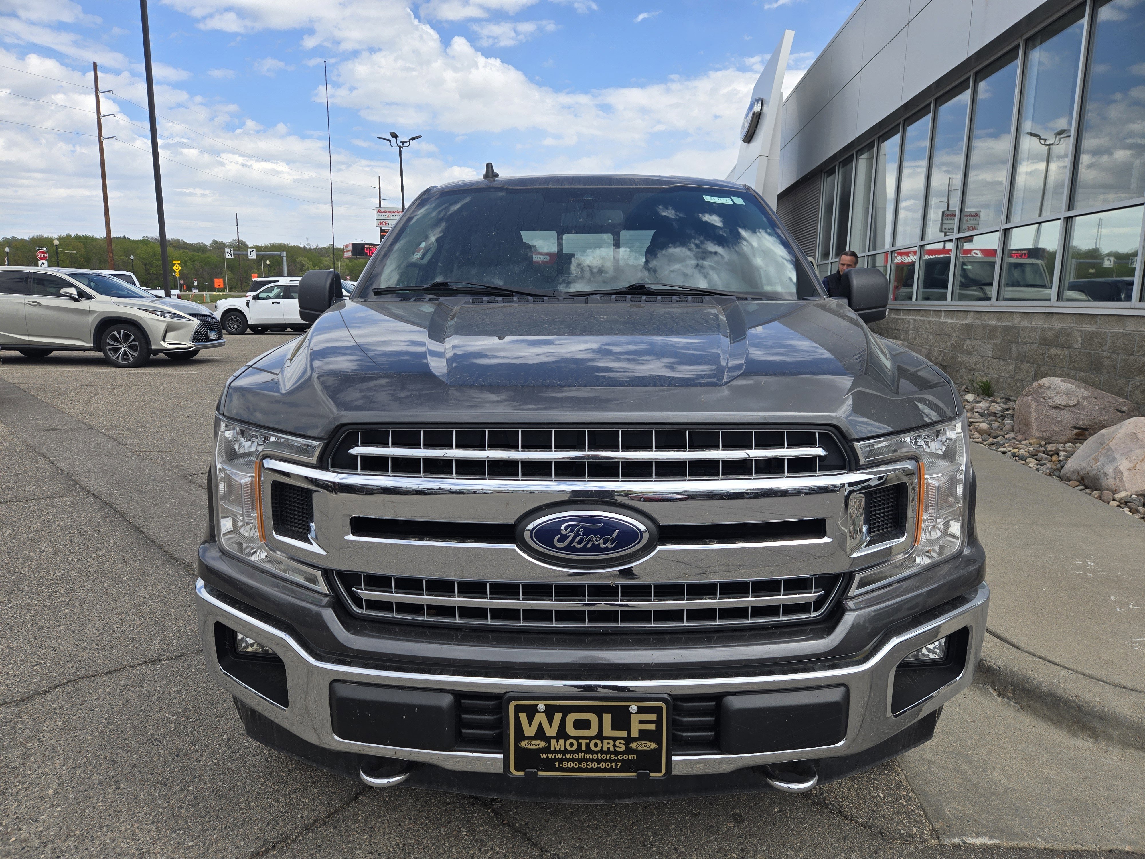 Certified 2020 Ford F150 XLT w/ Equipment Group 302A Luxury AWD/4WD image 4