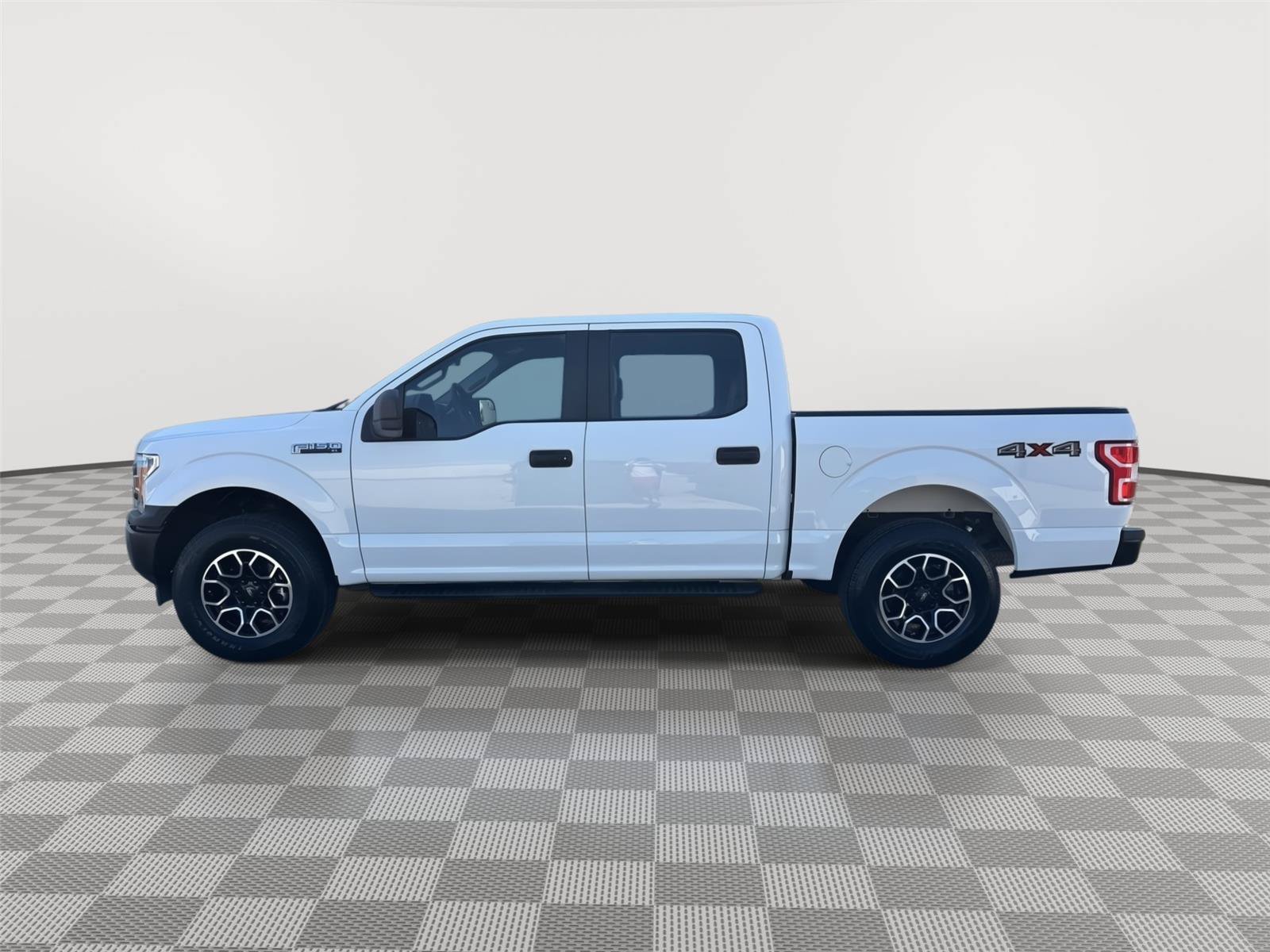 Certified 2018 Ford F150 XL w/ Equipment Group 101A Mid AWD/4WD image 7