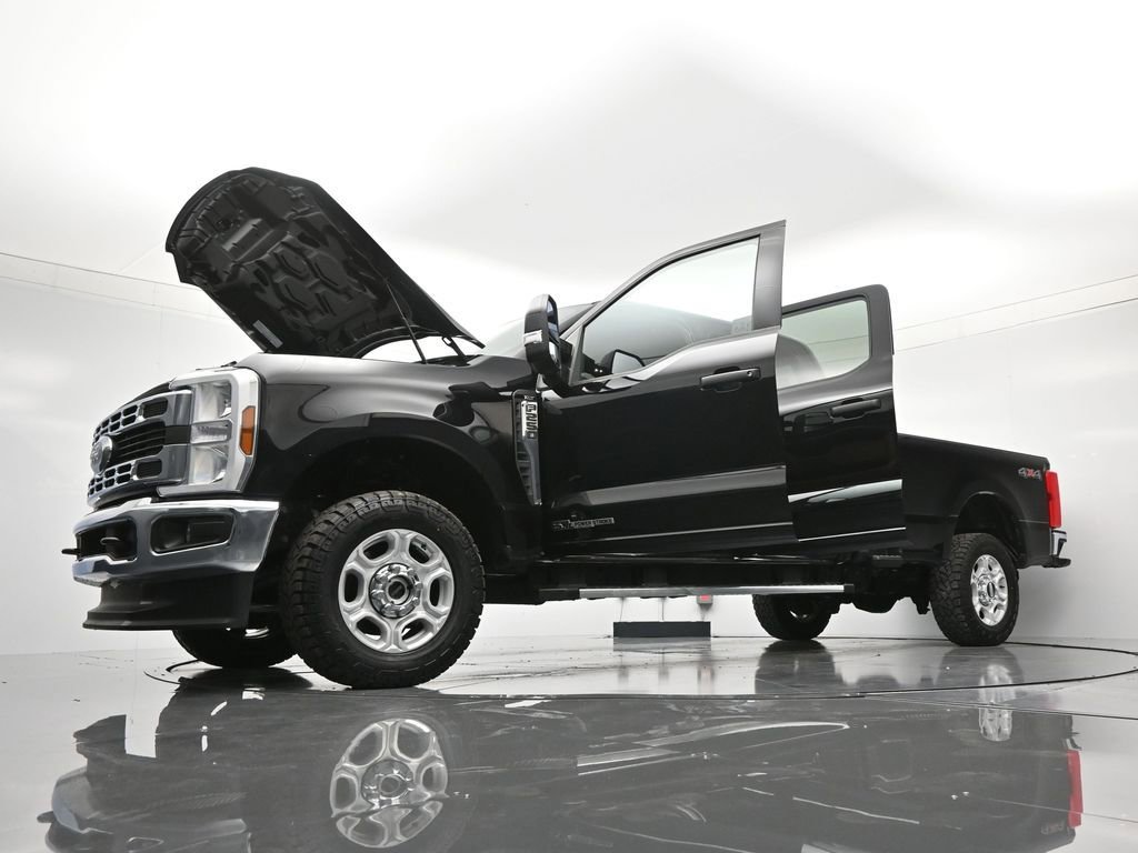 Certified 2025 Ford F250 XLT image 49