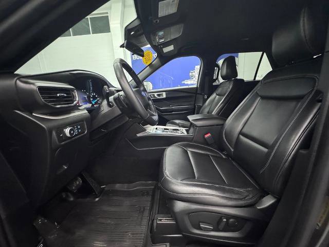 Certified 2020 Ford Explorer XLT w/ Equipment Group 202A image 10