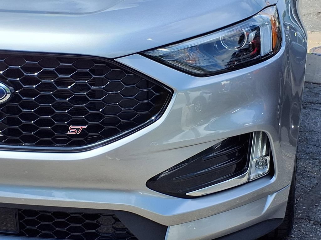 Certified 2023 Ford Edge ST AWD/4WD image 29