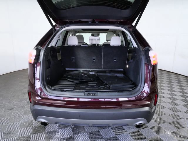 Certified 2024 Ford Edge Titanium w/ Equipment Group 301A image 9