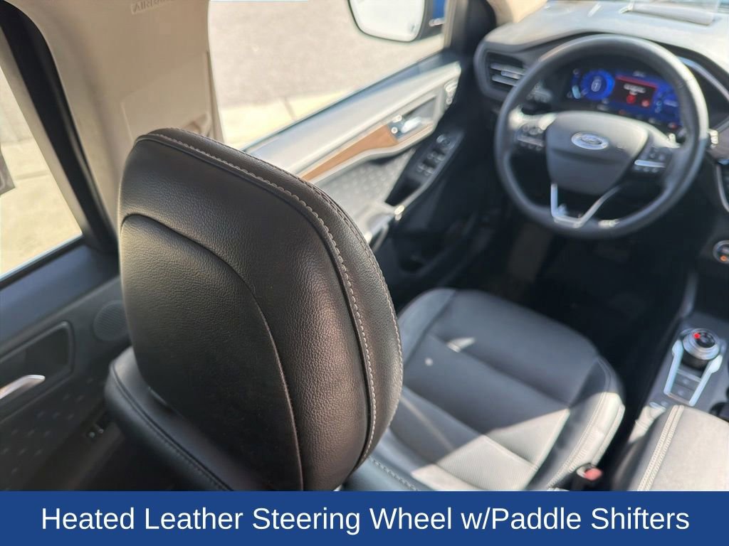 Certified 2020 Ford Escape Titanium AWD/4WD image 19