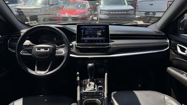 Used 2022 Jeep Compass High Altitude AWD/4WD image 27