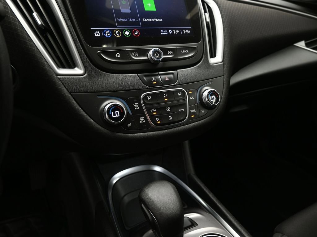 Used 2022 Chevrolet Malibu LT image 43