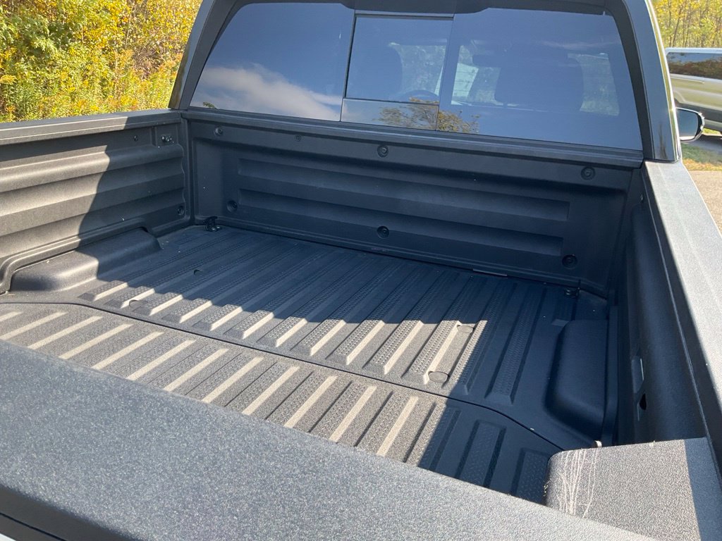 Used 2025 Honda Ridgeline Black Edition image 24