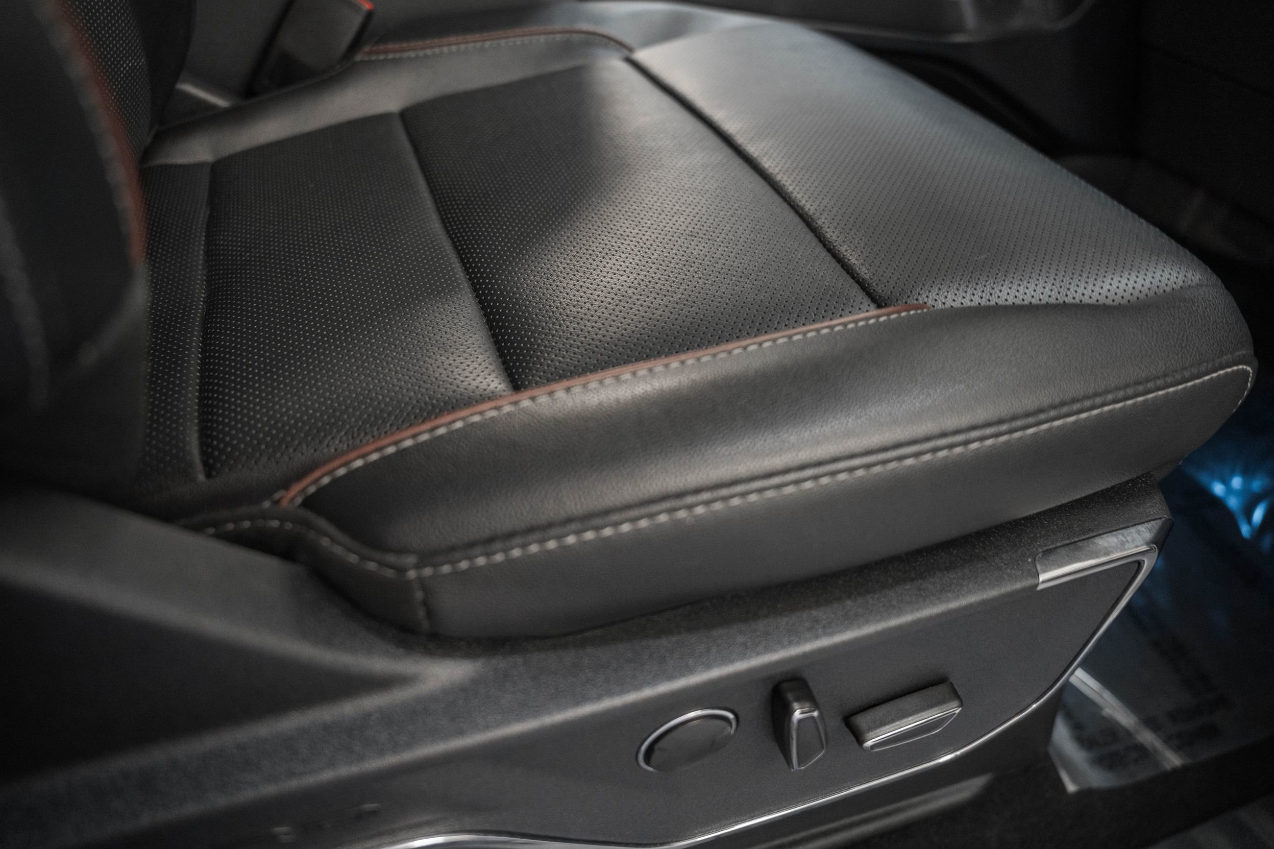 Certified 2023 Ford F150 Lariat w/ Equipment Group 502A High image 45