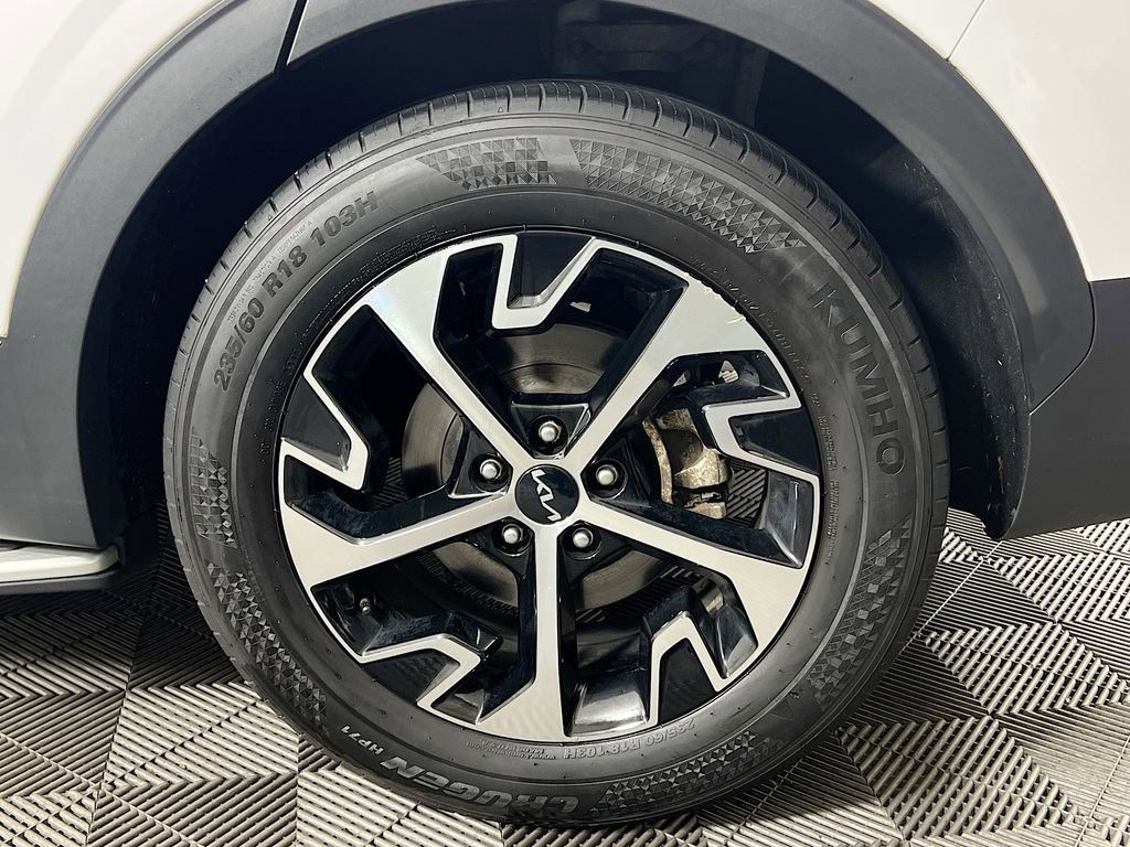 Used 2023 Kia Sportage EX image 35