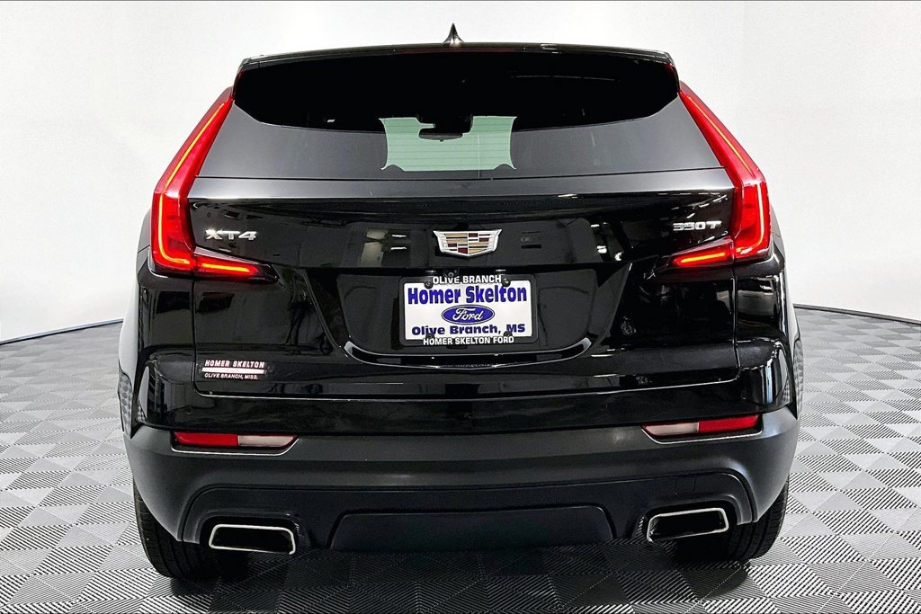 Used 2023 Cadillac XT4 Luxury FWD image 4