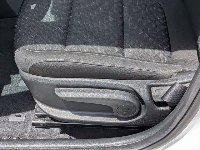 Used 2023 Kia Rio LX FWD image 17