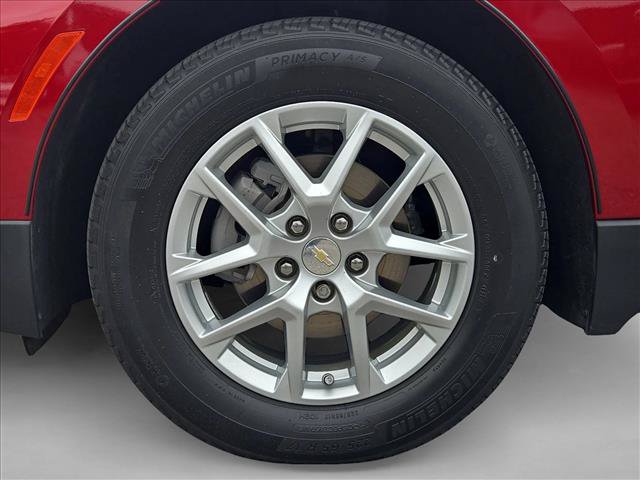 Used 2023 Chevrolet Equinox LT FWD image 24