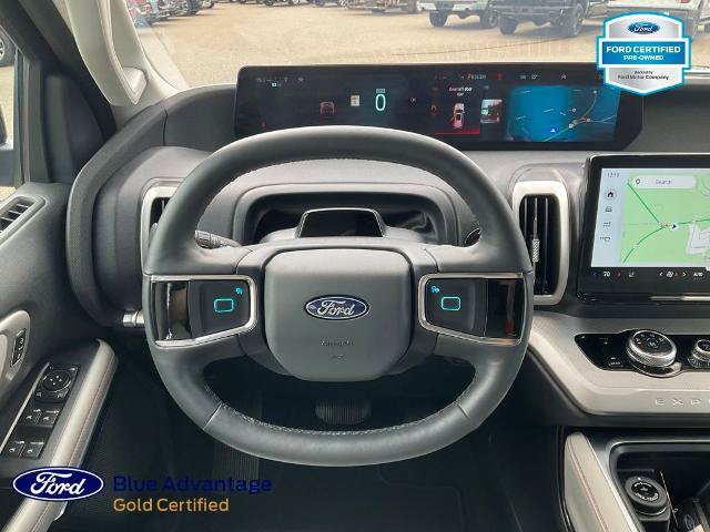Certified 2025 Ford Expedition Active AWD/4WD image 7